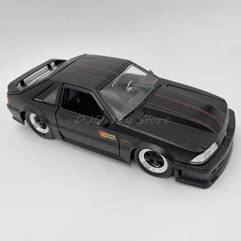  1:24 Molded под налягане Модел на Кола Играчка 1989 Ford Mustang GT Миниатюрно Копие на Кола За Събиране на
