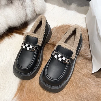  Черен дамски обувки Lefu на дебела подметка, Новост 2022 г., Висококачествена и Британската Мода, Шахматната дъска, на един крак, Метална верижка, Кадифе Дамски обувки